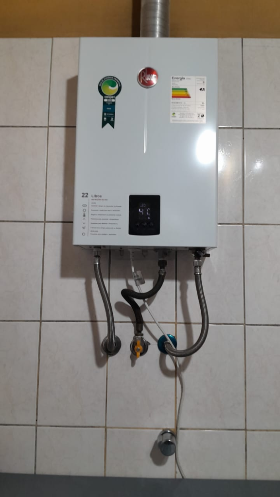 Aquecedor Rheem instalado